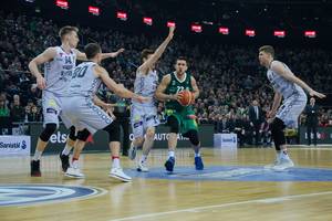 „Lietuvos rytas“ Kaune smogė „Žalgiriui“: fantastiška intriga baigėsi Vilniaus pergale