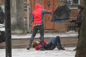 Kaune aktoriai suvaidino moters užpuolimą: praeivių reakcija nustebino 