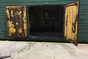 Kenos geležinkelio stotyje muitininkai sulaikė stambią rūkalų kontrabandą