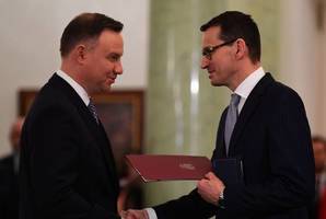 Prisaikdintas naujasis Lenkijos premjeras ir jo vyriausybė 