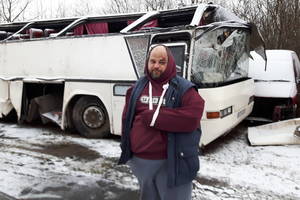 Su vaikais apvirtusį autobusą vairavęs vyras papasakojo, kas tą rytą nutiko