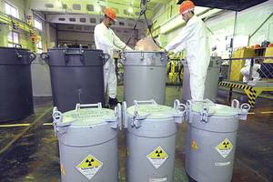 Rusai rado, ką apkaltinti dėl radioaktyviųjų dulkių debesies