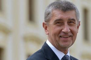 Čekų magnatas sieks užsitikrinti palaikymą mažumos vyriausybei parlamente