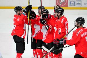 „Energija“ susigrąžino pirmą vietą Lietuvos ledo ritulio lygoje