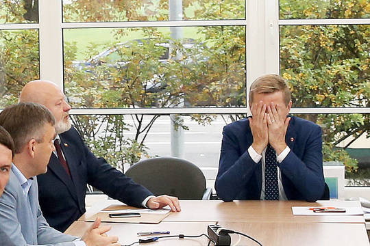 Apklausa: Centro partija aplenkė liberalus