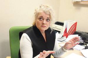 5 eurų baudą už pabėgimą iš avarijos gavusi prokurorės padėjėja išklojo savo tiesą