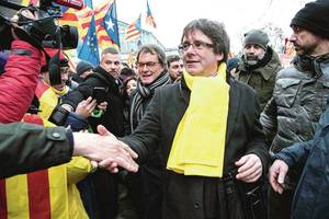 Rinkimai Katalonijoje arti, o audros nerimsta – kenčia net Kalėdų papuošimai