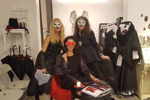 Mados salono kalėdiniame vakare – aktorė Aurelija Tamulytė naujame amplua