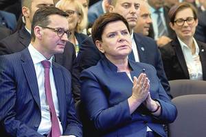 Pavyzdingasis Mateuszas Morawieckis turės gelbėti Lenkijos įvaizdį Europoje