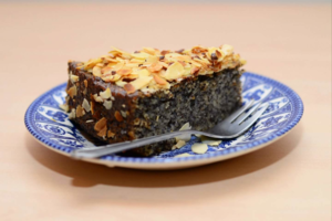 Nepaprastai skanus tortas „Aguonų šėlsmas“. Abejingų jam nelieka