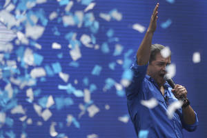 Paskelbtas ginčijamų Hondūro prezidento rinkimų nugalėtojas