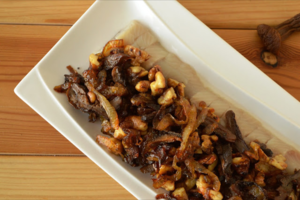 Silkė su grybais ir riešutais turi tik vieną trūkumą – jos visuomet būna per mažai 