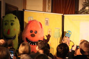 Sergančius vaikus sukvietė šventinis „Kakės Makės“ spektaklis