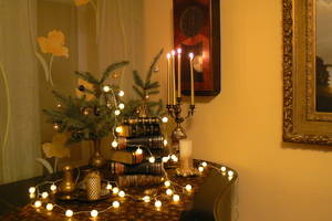 Prieš Kalėdas išpuoškime namus, kad suspindėtų kiekviena jų kertelė