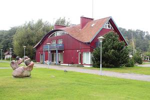 Iš namų vejamos šeimos sulaukė Kalėdų dovanos