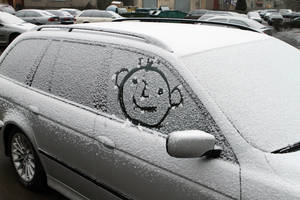 5 žiemiškos automobilių problemos, kurioms užkirsti kelią – visai paprasta