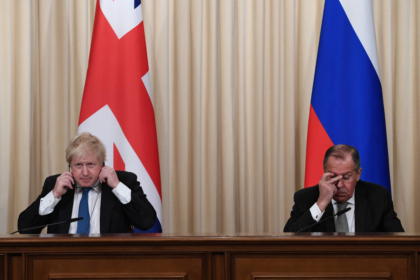 Tai yra pirmas britų diplomatijos vadovo vizitas per pastaruosius penkerius metus.