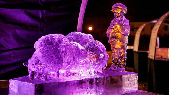 Vokietija kviečia: duris atvėrė tarptautinis ledo skulptūrų festivalis