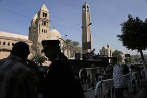 Egipto koptų bažnyčią užpuolė šimtai musulmonų protestutojų