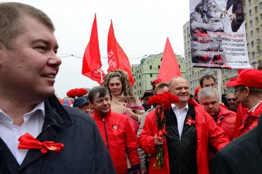 Rusijos komunistai į prezidento rinkimus siunčia nepartinį kandidatą