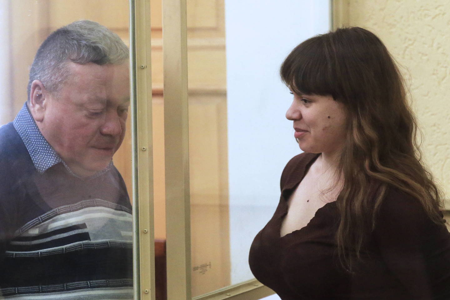 Suimant Inesą Tarverdijevą pasitelktos specialiosios paskirties pajėgos.<br> ViDA Press nuotr.