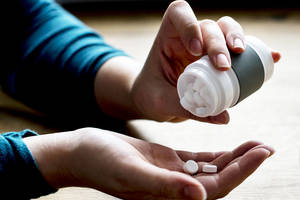 Vaistai saujomis: vilnietė per dieną išgeria 15 tablečių