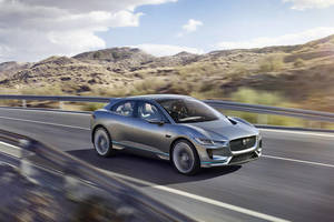 Į kelius išrieda prabangus elektrinis visureigis „Jaguar I-Pace“