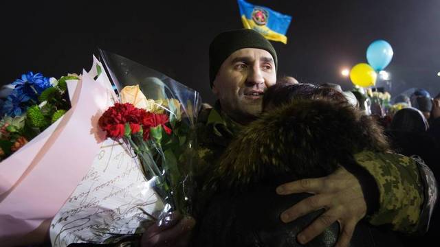 Prorusiški separatistai ir Ukraina apsikeitė šimtais belaisvių
