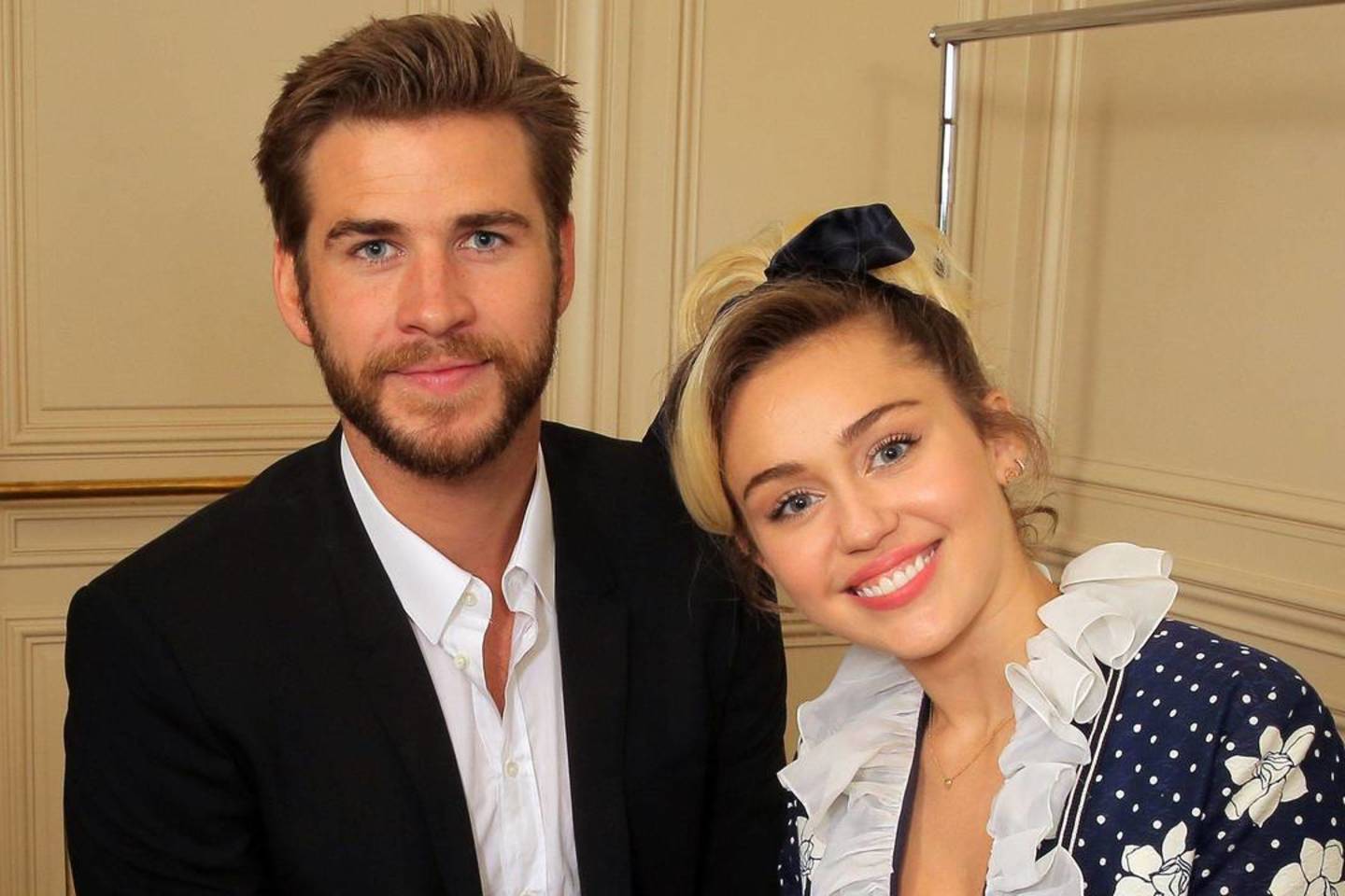  Liamas Hemsworthas ir Miley Cyrus.<br>ViDA Press nuotr.