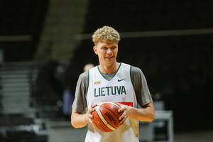 Mindaugui Kuzminskui – vilionės iš penkių Europos klubų