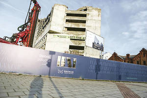 Kodėl sustojo „Respublikos“ griovimo darbai? Priežastis labai netikėta