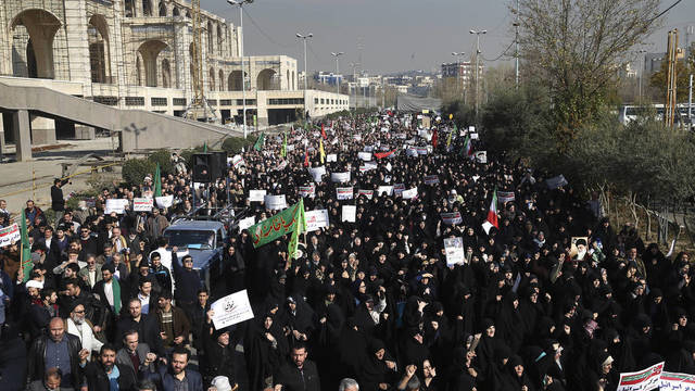 JAV įspėjo Iraną nesiimti represijų prieš protestuotojus