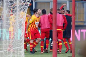 Italijos futbolo „pelenė“ pagaliau iškovojo pirmąją pergalę „Serie A“ čempionate