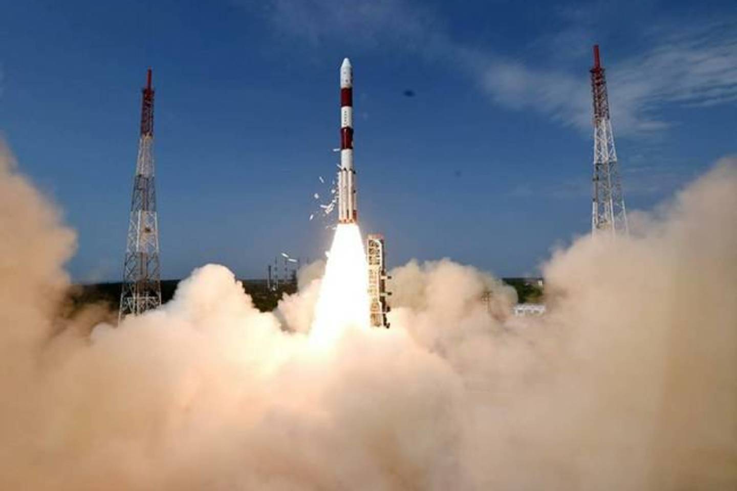  PSLV raketos paleidimas.<br> ISRO / Imago / TASS nuotr.