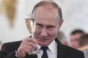 V. Putinas pareiškė visai negalvojantis apie įsiamžinimą istorijoje