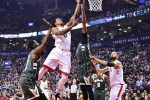 Gražus reginys Toronte: „Raptors“ pergalę lėmė istorinis žaidėjo pasirodymas