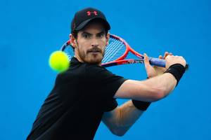 Andy Murray priverstas svarstyti ir apie operaciją