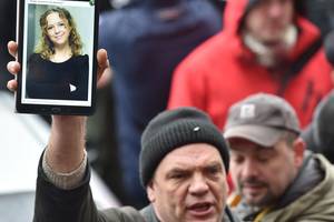 Ukrainos visuomenė pasipiktinusi dėl žmogaus teisių aktyvistės I. Nozdrovskos nužudymo 