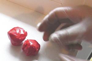 Kvaišalų platinimo tinklą surezgė kalinys: įtraukė ir vilčių teikusį 15-metį sūnų