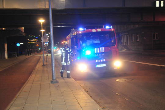 Ugniagesius ant kojų sukėlė dėl užsidegusios peleninės