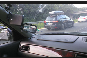 Dešiniavairį automobilį norėjusį registruoti vyrą nustebino ekspertų atsakymas