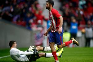 „Atletico“ naujoko D. Costa grįžtuvės į Ispaniją: gražus įvartis ir raudona kortelė