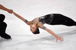 Šiaurės Korėja į olimpiadą nori siųsti savo perlus – čiuožėjų porą