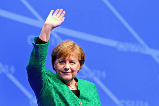 Angela Merkel vėl ieško išeities iš politinės aklavietės