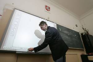 Dėl savo poelgio mokytojas gimnazijos vadovui bijo pažiūrėti į akis