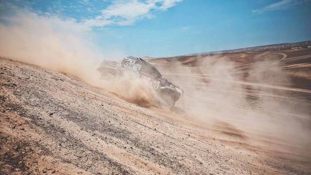 Lietuvos lenktynininkai įveikė trečią Dakaro ralio etapą