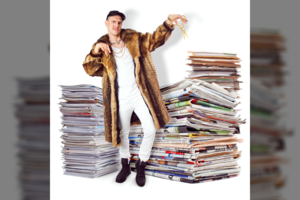 Mantas Stonkus sukūrė dainą apie dingstančius žurnalų puslapius