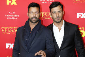 Dainininkas Ricky Martinas sumainė žiedus su partneriu Jwanu Yosefu