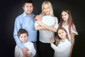 Daugiavaikė verslininkė – atvirai apie komplikuotą ketvirtąjį gimdymą