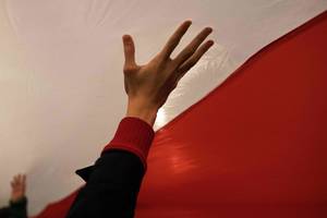 Lenkija panaikino prieštaringai vertinamą baudą televizijos kanalui